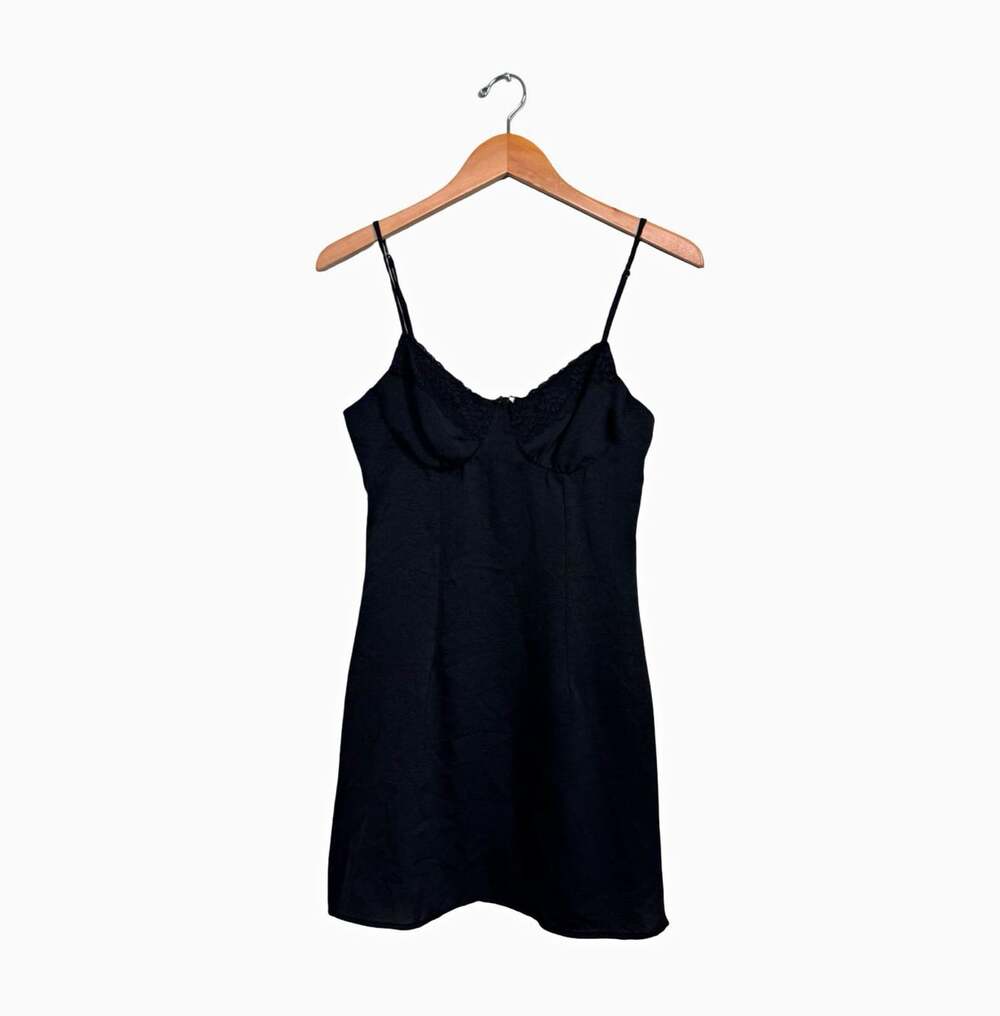 BB Dakota Steve Madden Black Solid V-Neck Lace Trim Strappy Slip Dress M